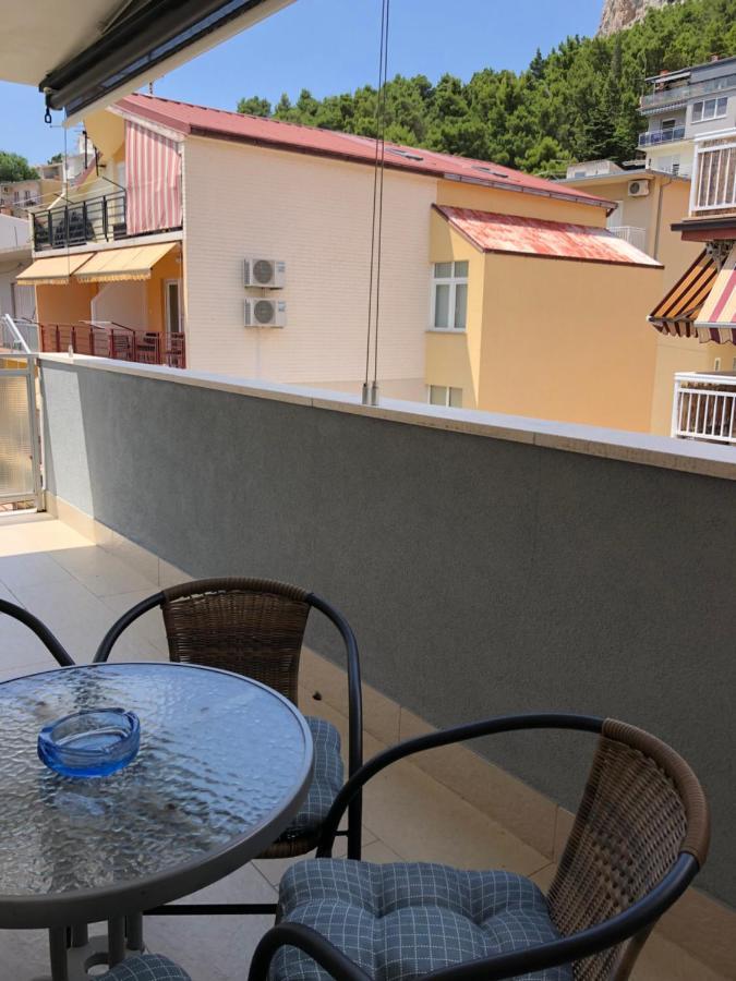 Omis - Private Ensuite Room With Balcony - Hotel Style Eksteriør billede